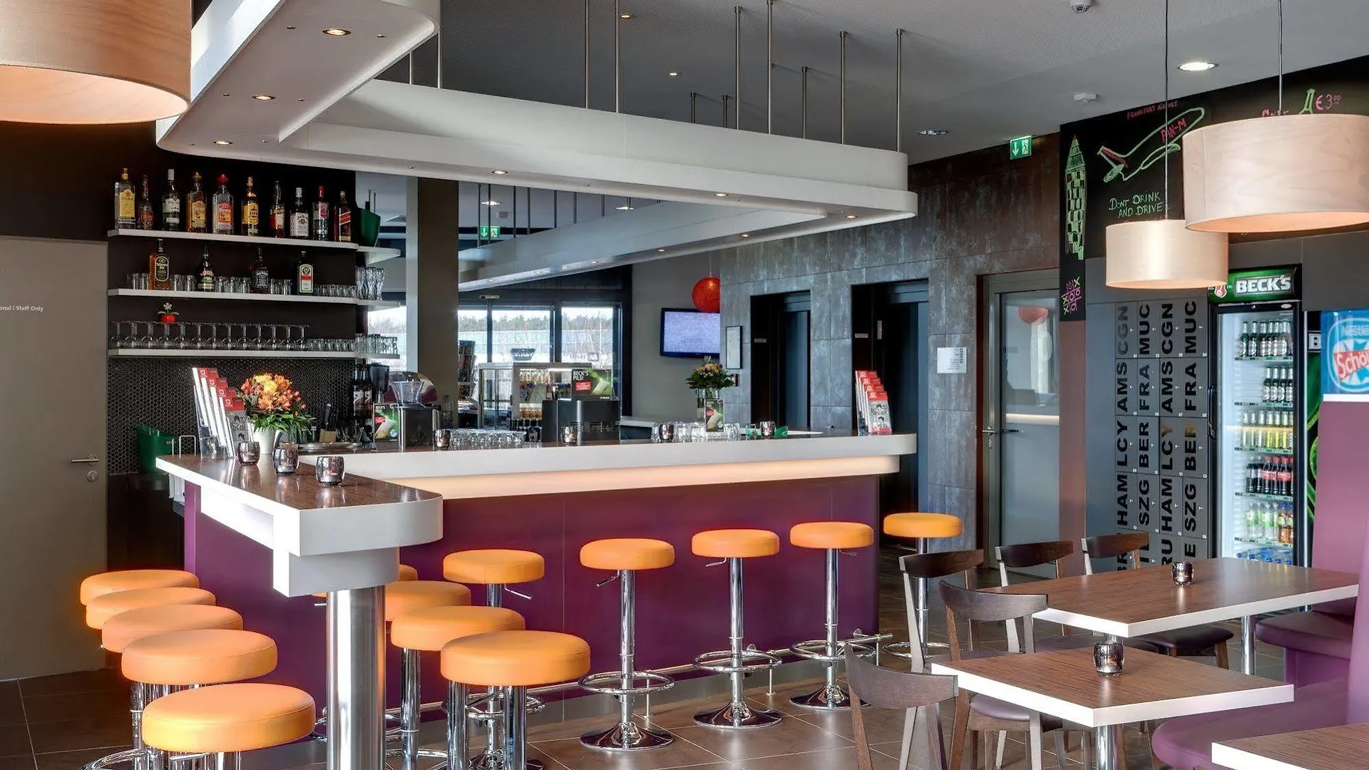 Meininger Hotel Frankfurt Main / Airport Frankfurt nad Mohanem