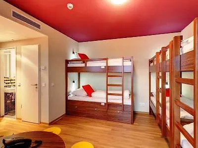 Meininger Hotel Frankfurt Main / Airport Frankfurt nad Mohanem Německo