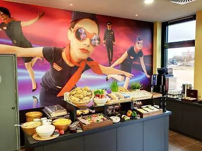 ***  Meininger Hotel Frankfurt Main / Airport Frankfurt am Main Germany