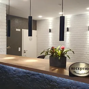 Otel Rheinmetropole ***