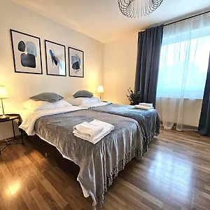 Otel Airport Messe ***