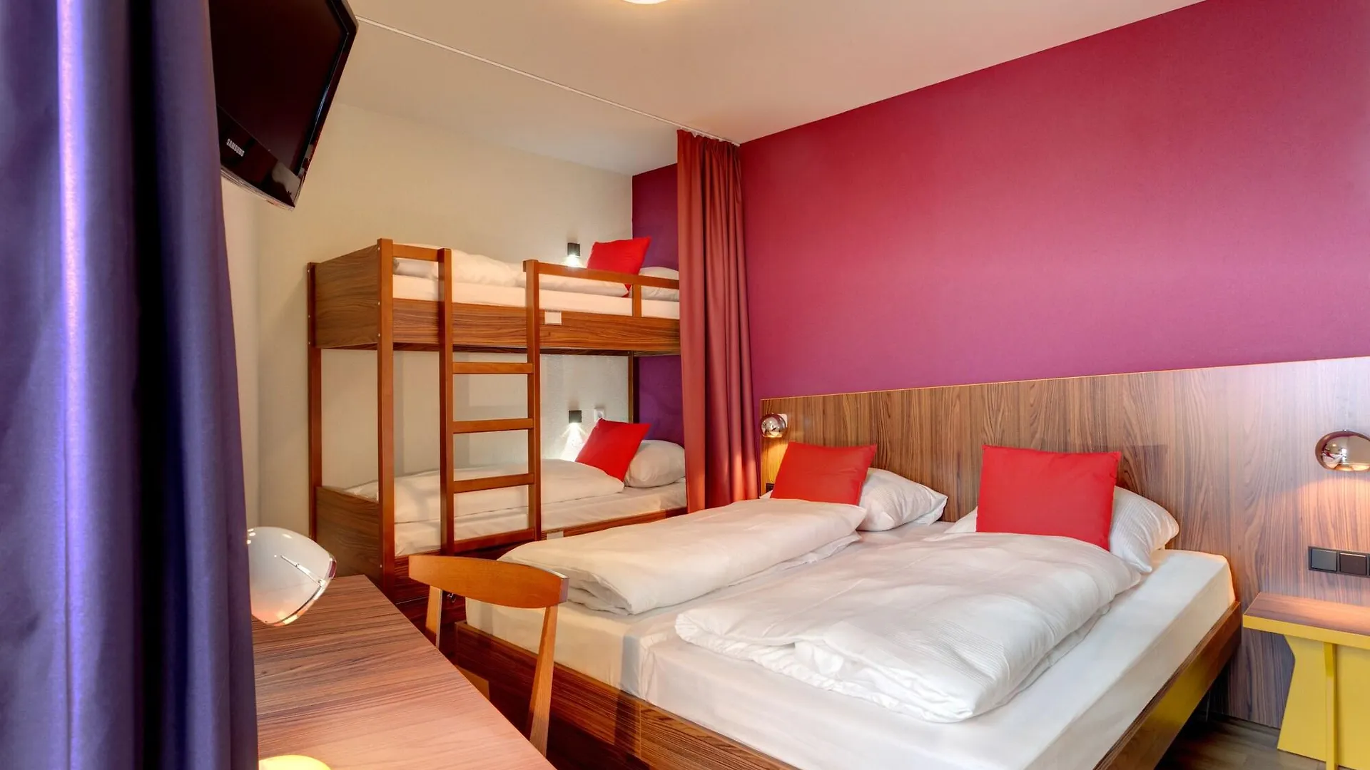 Meininger Hotel Frankfurt Main / Airport Frankfurt am Main
