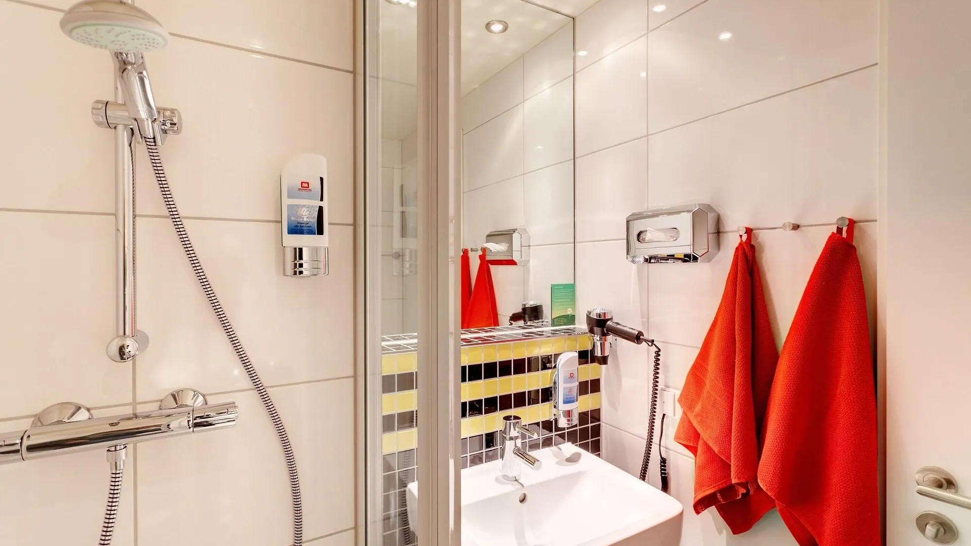 Meininger Hotel Frankfurt Main / Airport Frankfurt am Main Germany